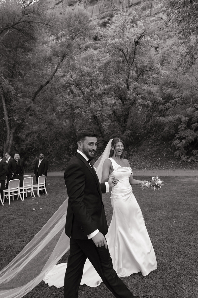Sedona Garden Wedding Surrounded By Red Rock Views