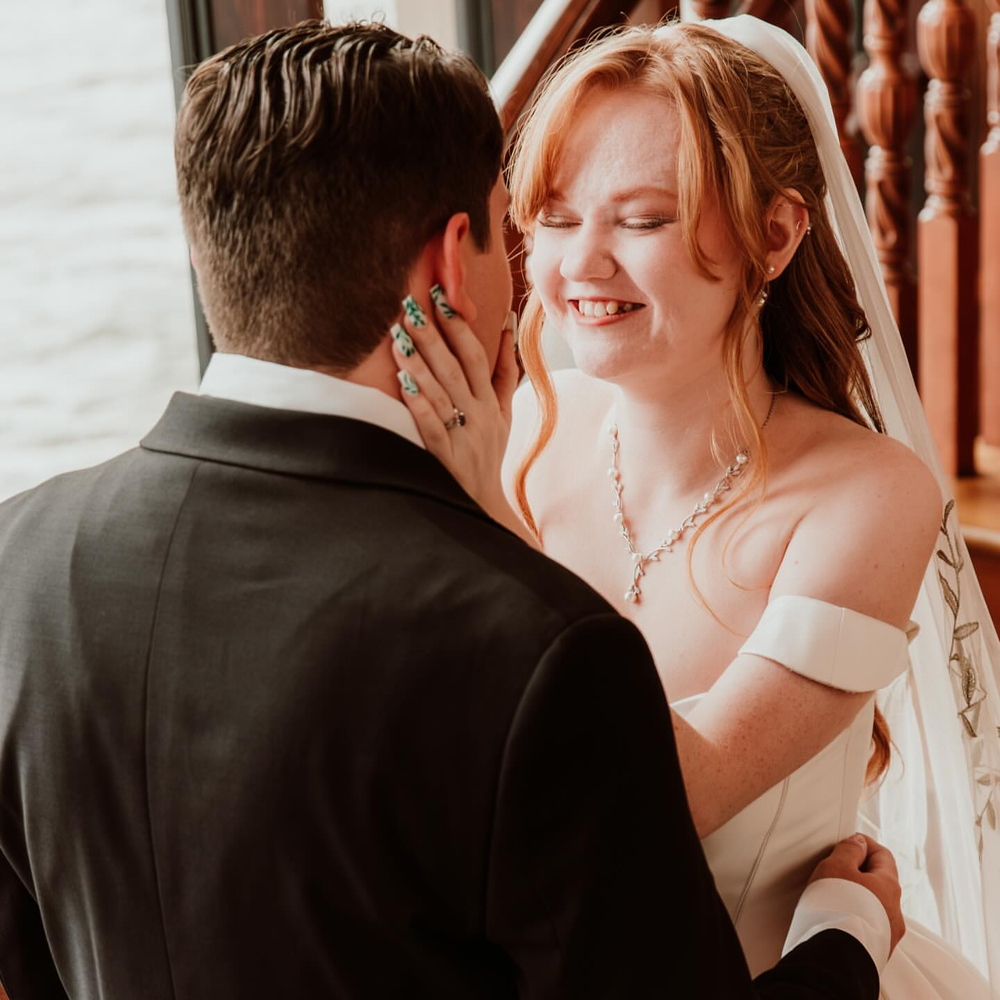 Lakeside Elegance: Samantha & Addison’s Unforgettable Day At Tavares Pavilion