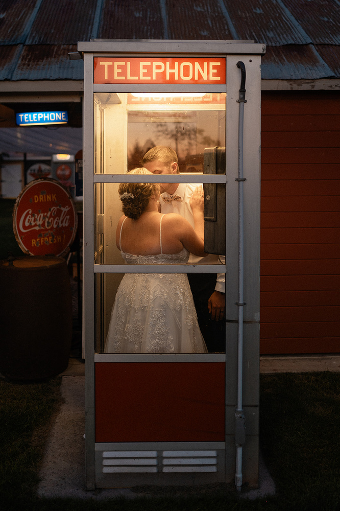 The Most Commonly Forgotten Wedding Day Essentials—and How To Avoid Them