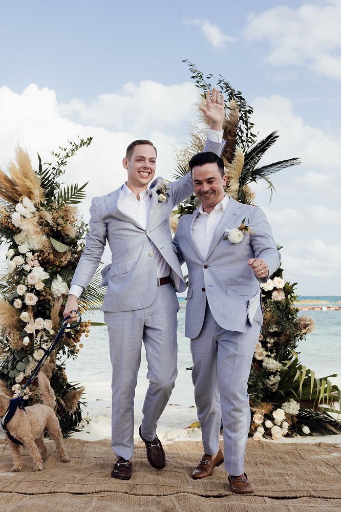 When Taylor Swift Sets The Mood: Ryan & Jared's Fairmont Mayakoba Celebration