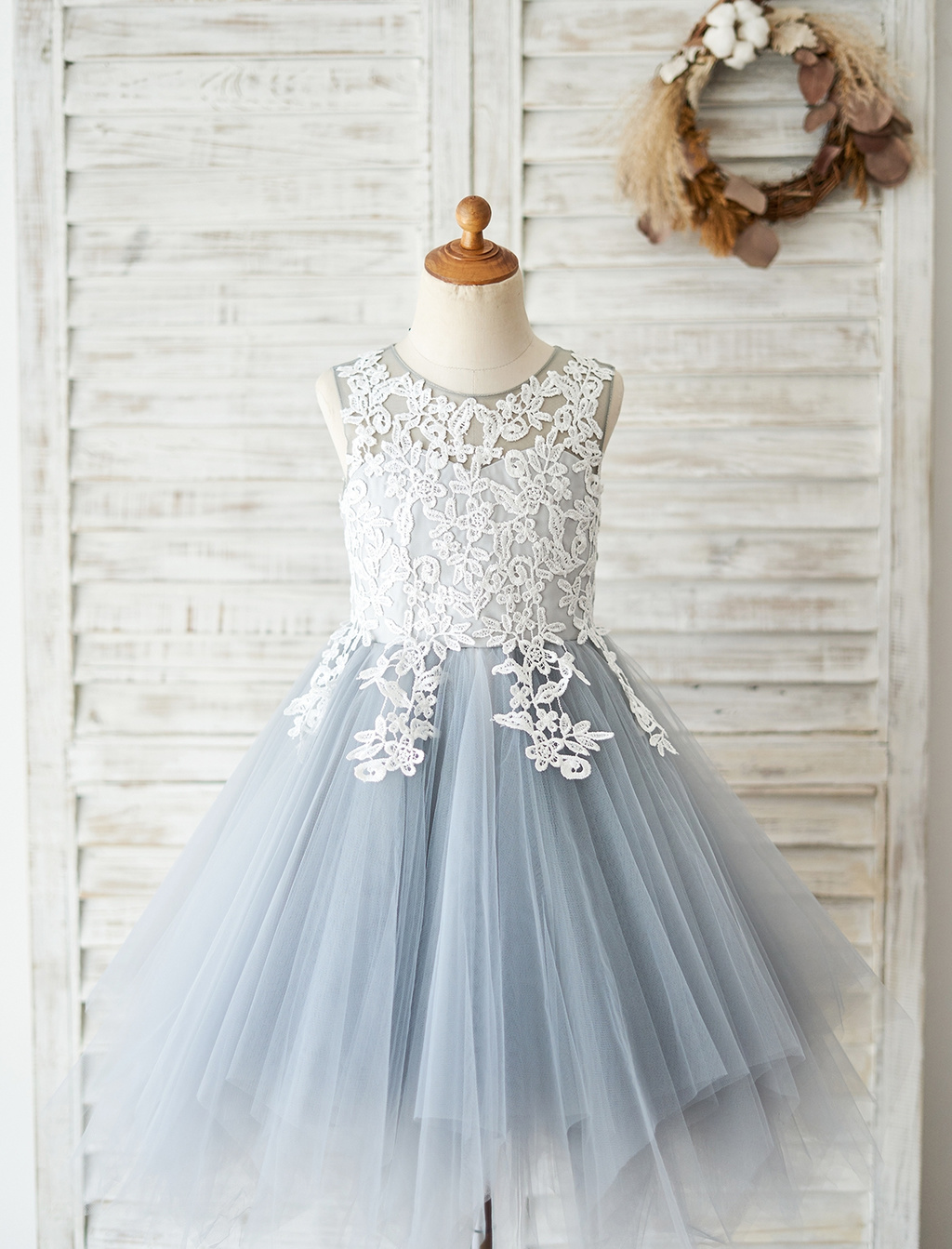 Affordable Flower Girl Dresses For Outdoor Summer Wedding