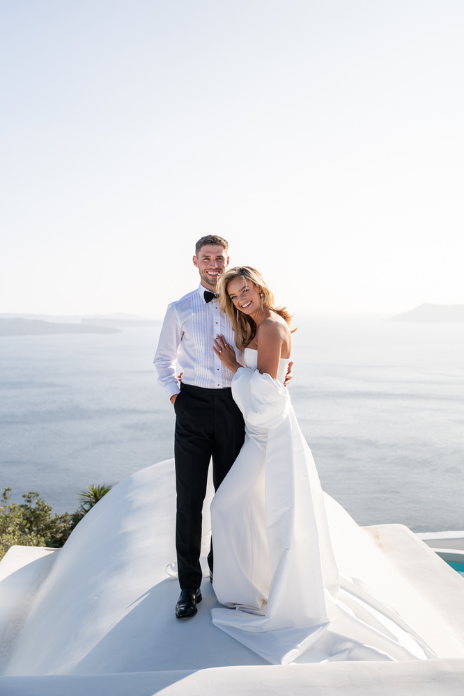A Luxury 3 Day Santorini Wedding
