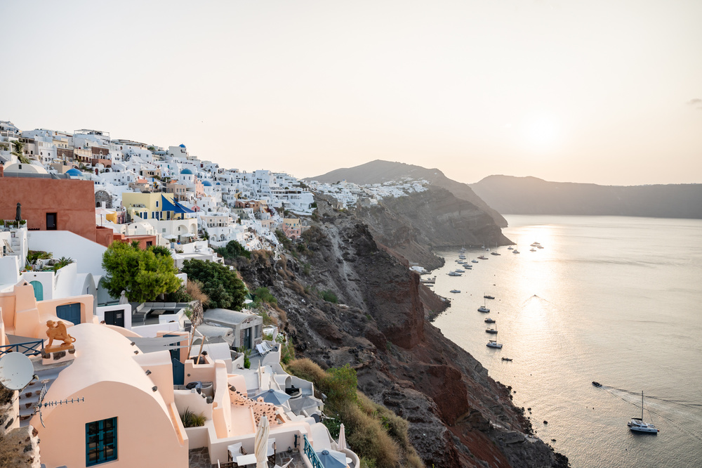 A Luxury 3 Day Santorini Wedding