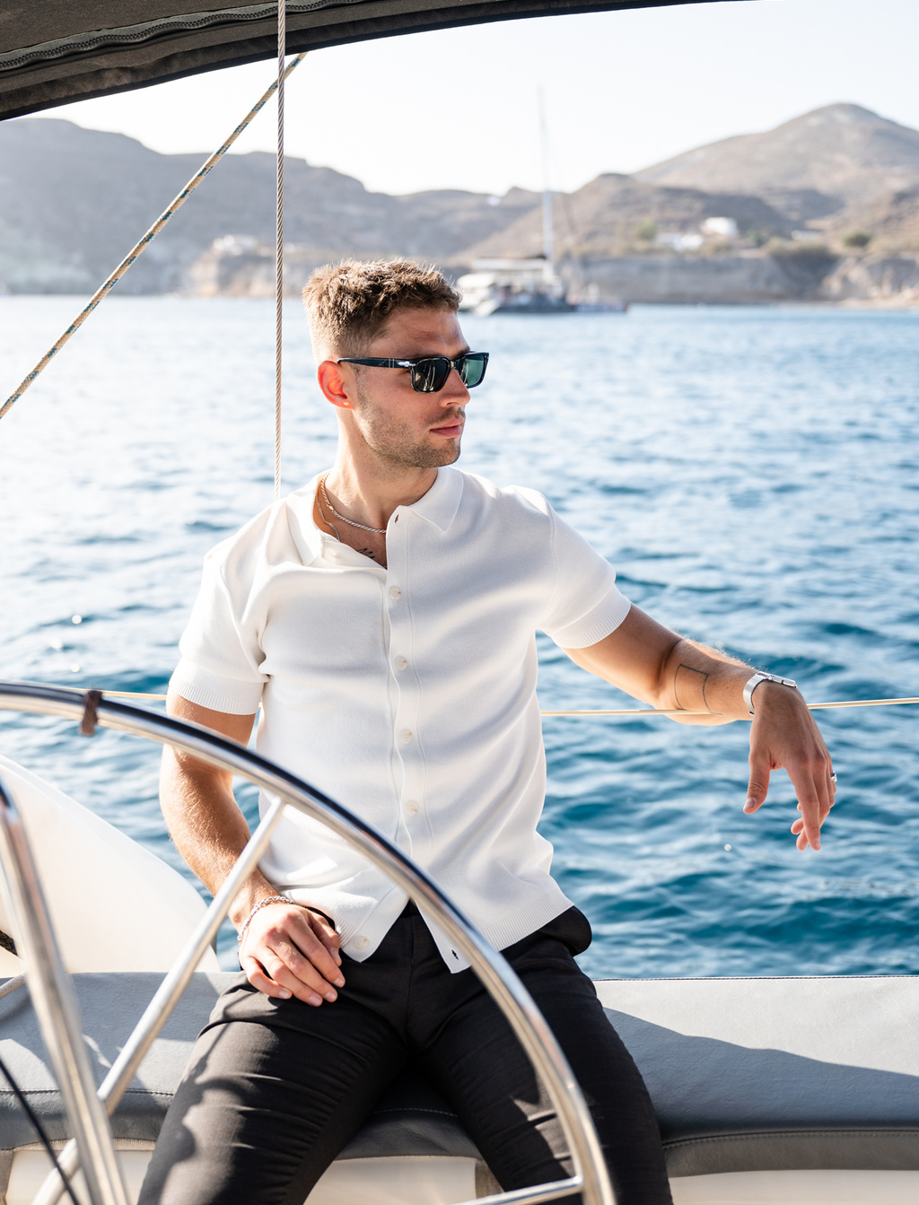 A Luxury 3 Day Santorini Wedding