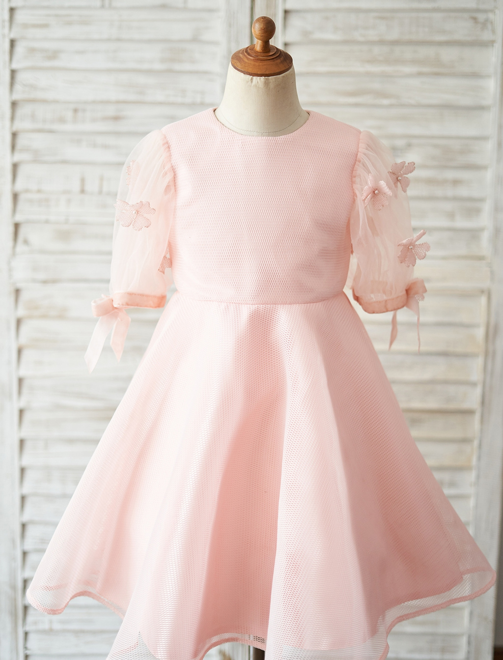 Adorable Short-sleeve Flower Girl Dresses For Every Season