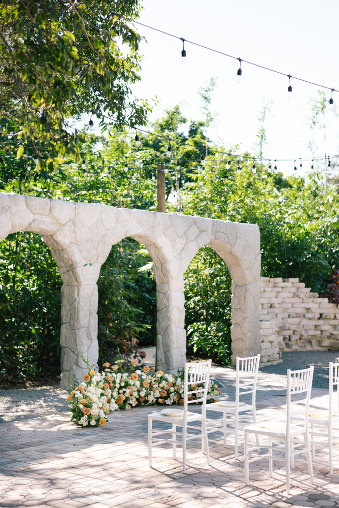 Charming & Chic Miami Wedding Editorial