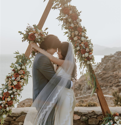 Elegant Wedding In Ios