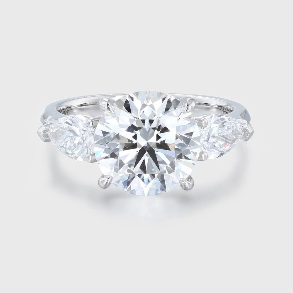 10 Worthwhile And Affordable Moissanite Engagement Rings For 2023