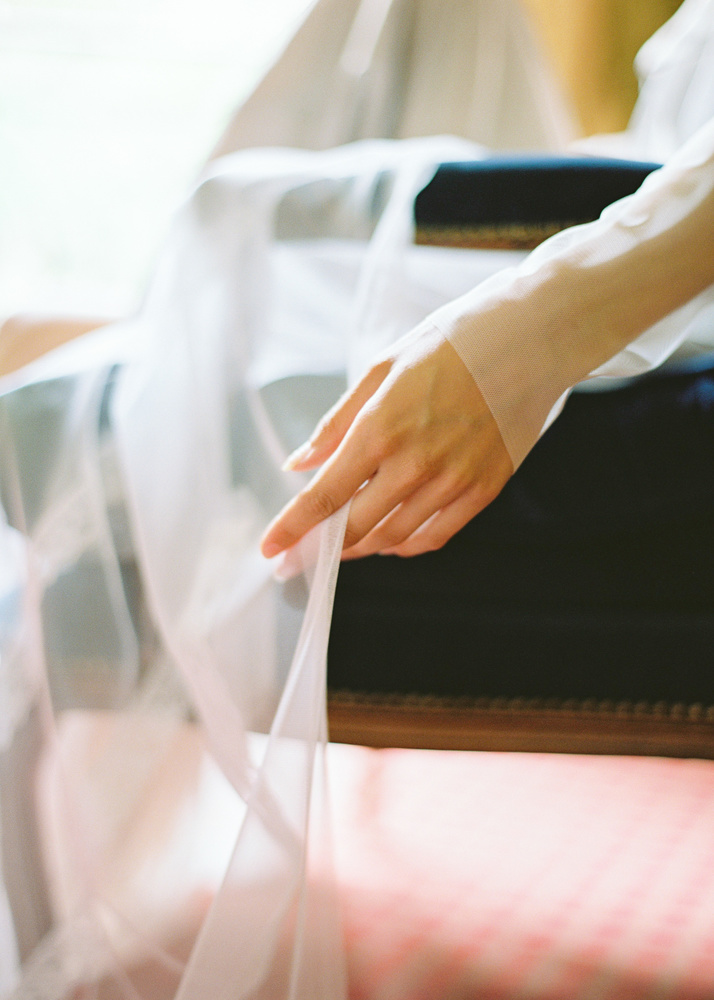 Vibrant Tones Elegant Wedding Inspiration