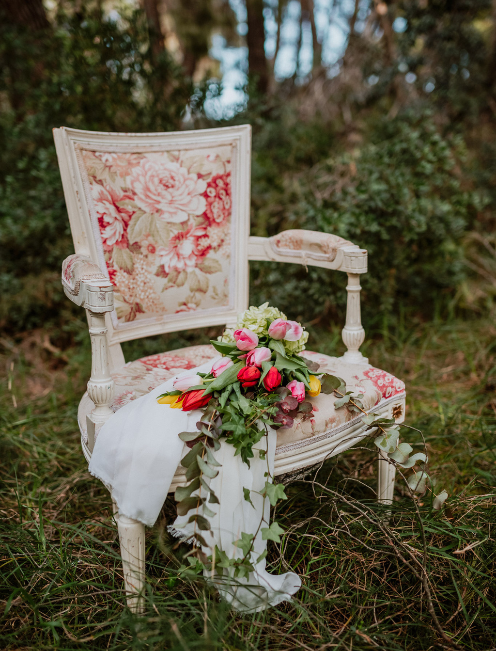 Inspirational Wedding Ideas | You’ll Love This Hidden Forest Wedding