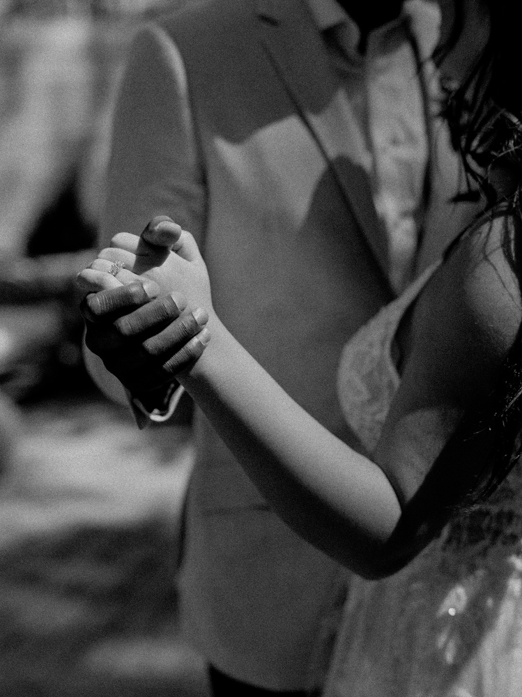 Mod Summer Wedding Inspiration At Bonnycastle Garden