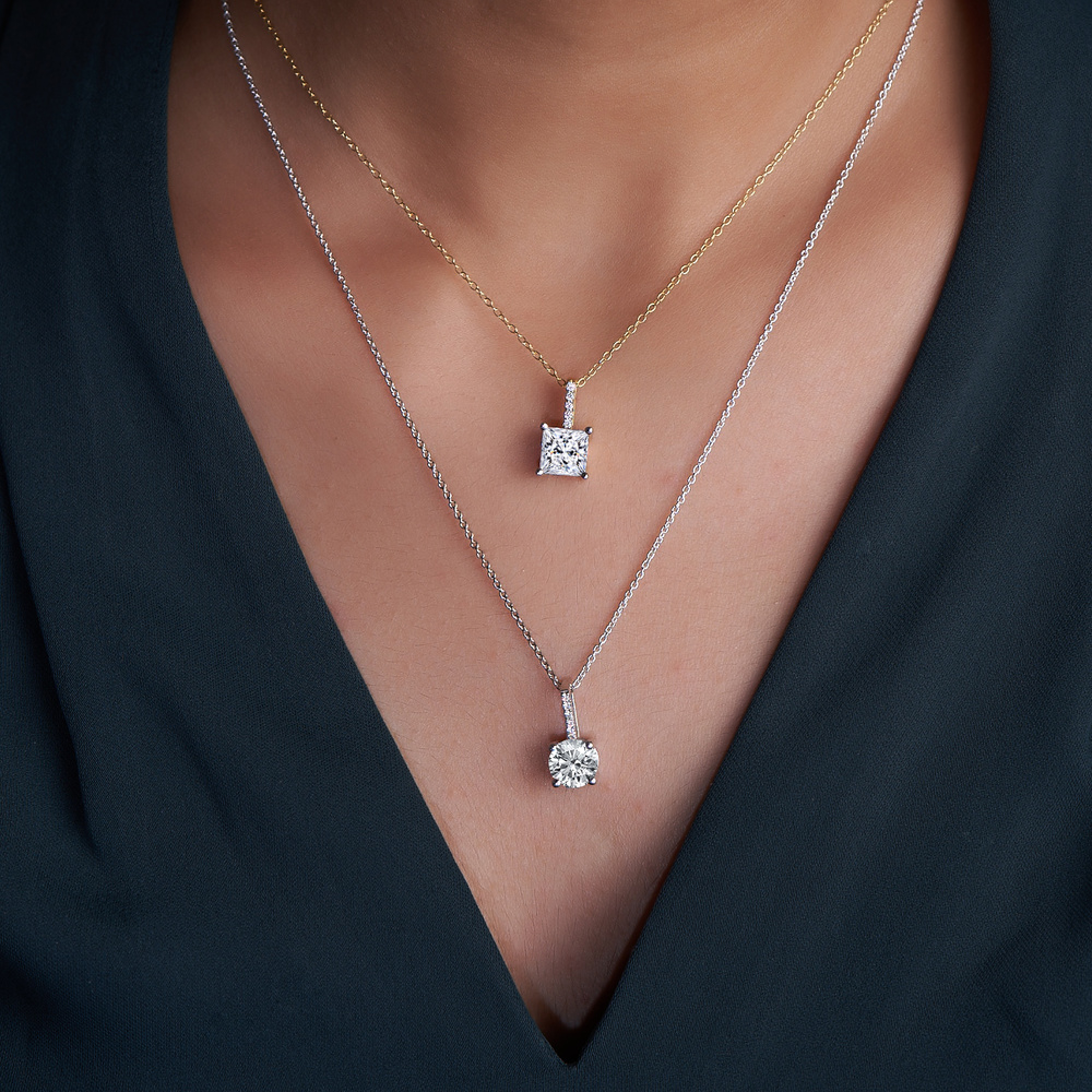 Elegant Diamond Pendants For All Your Attires!