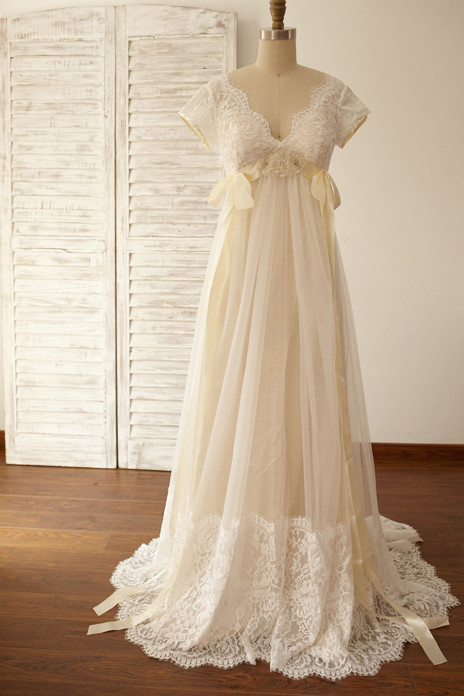 10 Stunning Bohemian Wedding Dresses Under $250