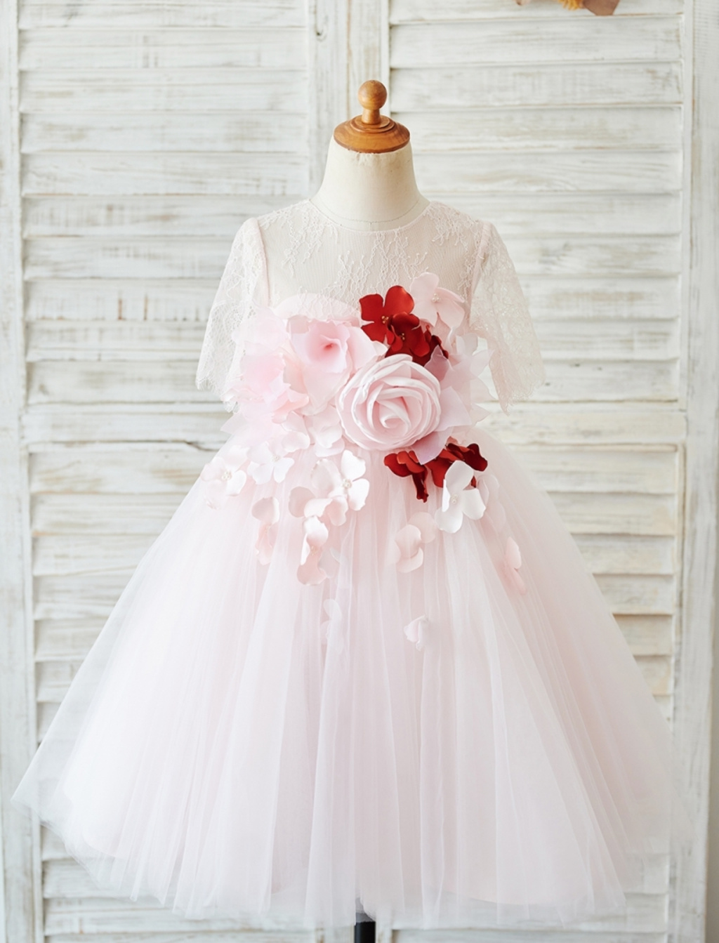 Adorable Short-sleeve Flower Girl Dresses For Every Season