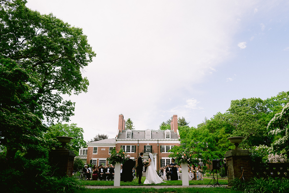 10 Things To Consider When Looking For A Wedding Venue