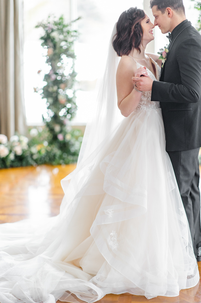 Spring Inspiration At Cascade Hills Country Club