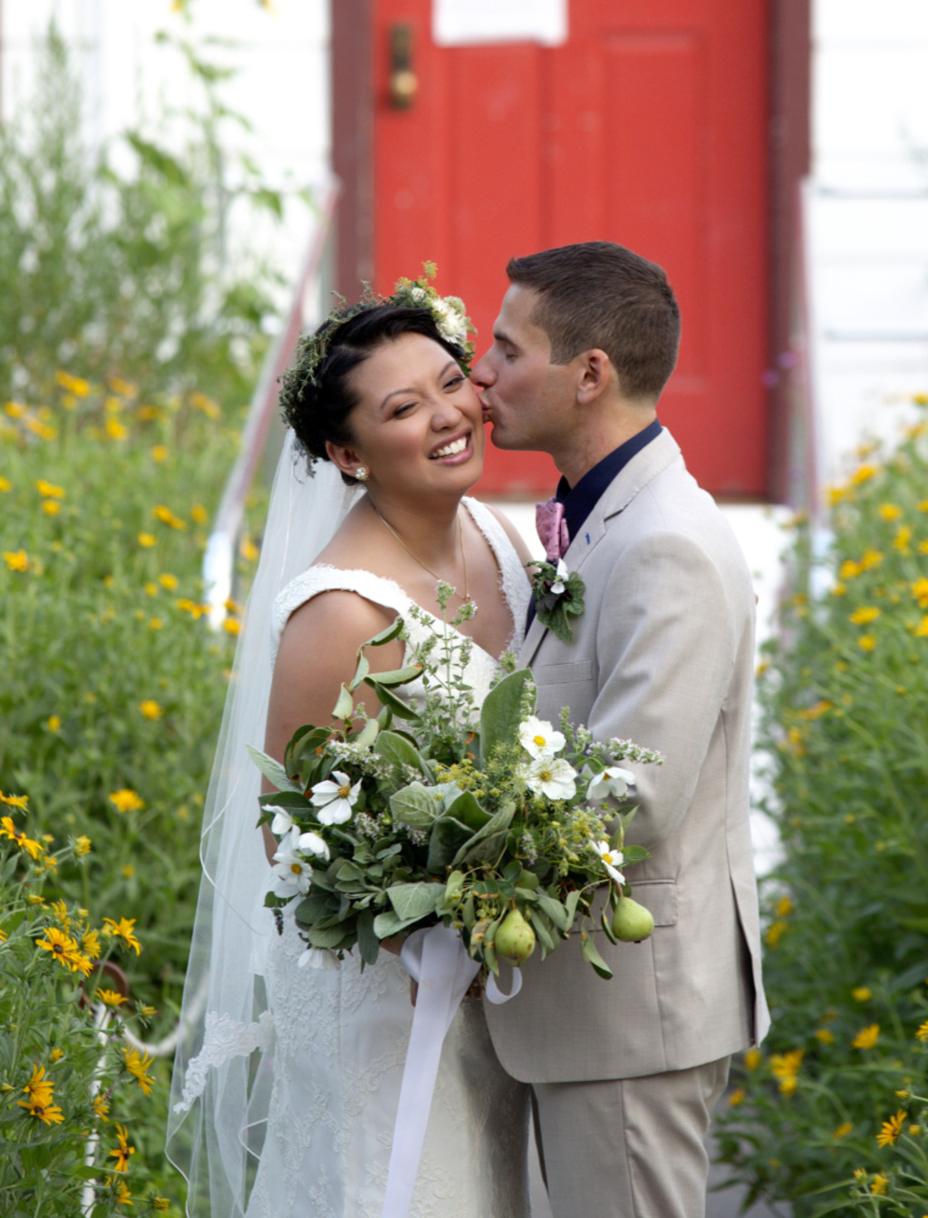 What Is The Best Way To Search For A Wedding Photographer?