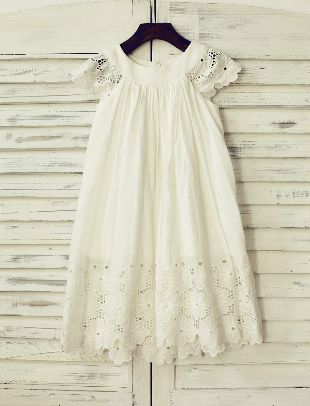 Dos And Don'ts When Buying A Flower Girl Dress