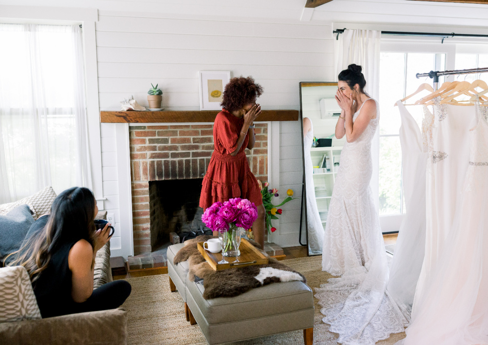 8 Things Every Bride Should Know Before Shopping For Her Wedding Gown