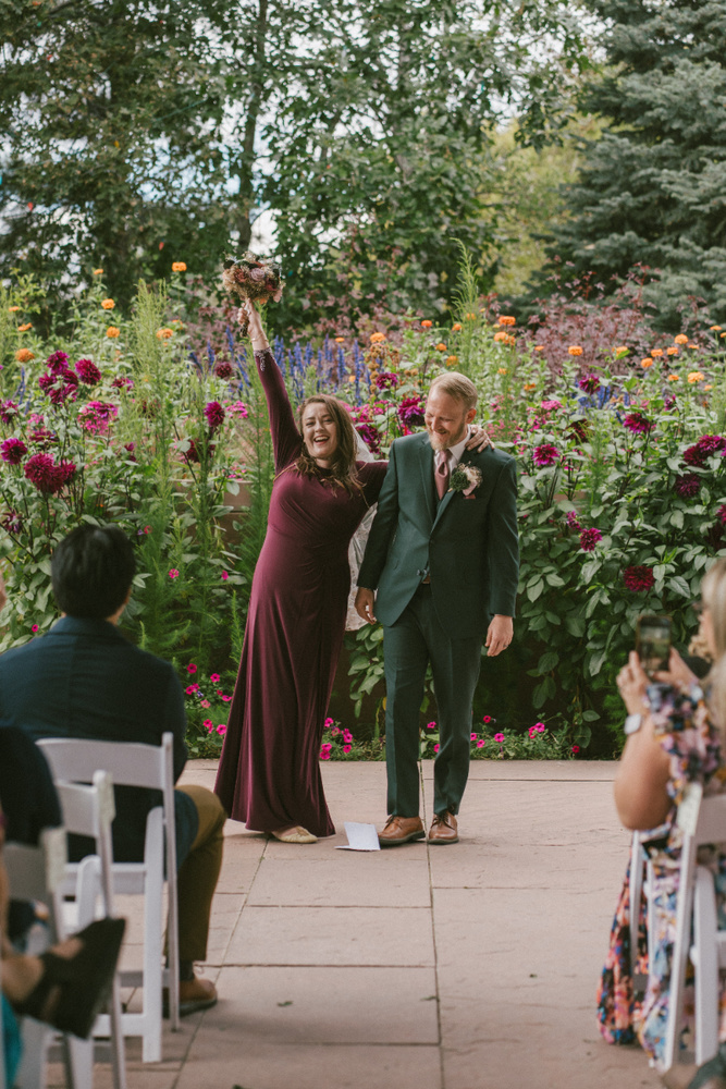 A Colorado Wedding Photographer’s Guide To A Laid-back Wedding Day