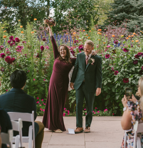 A Colorado Wedding Photographer’s Guide To A Laid-back Wedding Day