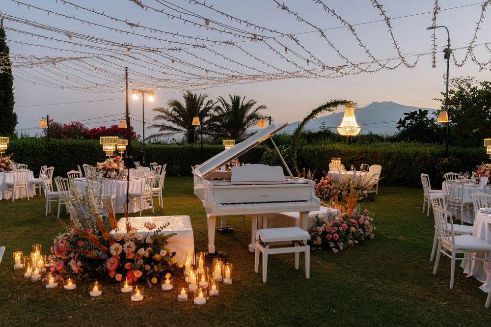 Dolce Vita Themed Weddings Sparkle In Taormina - From Brazil To Sicily A Destination Wedding Dream