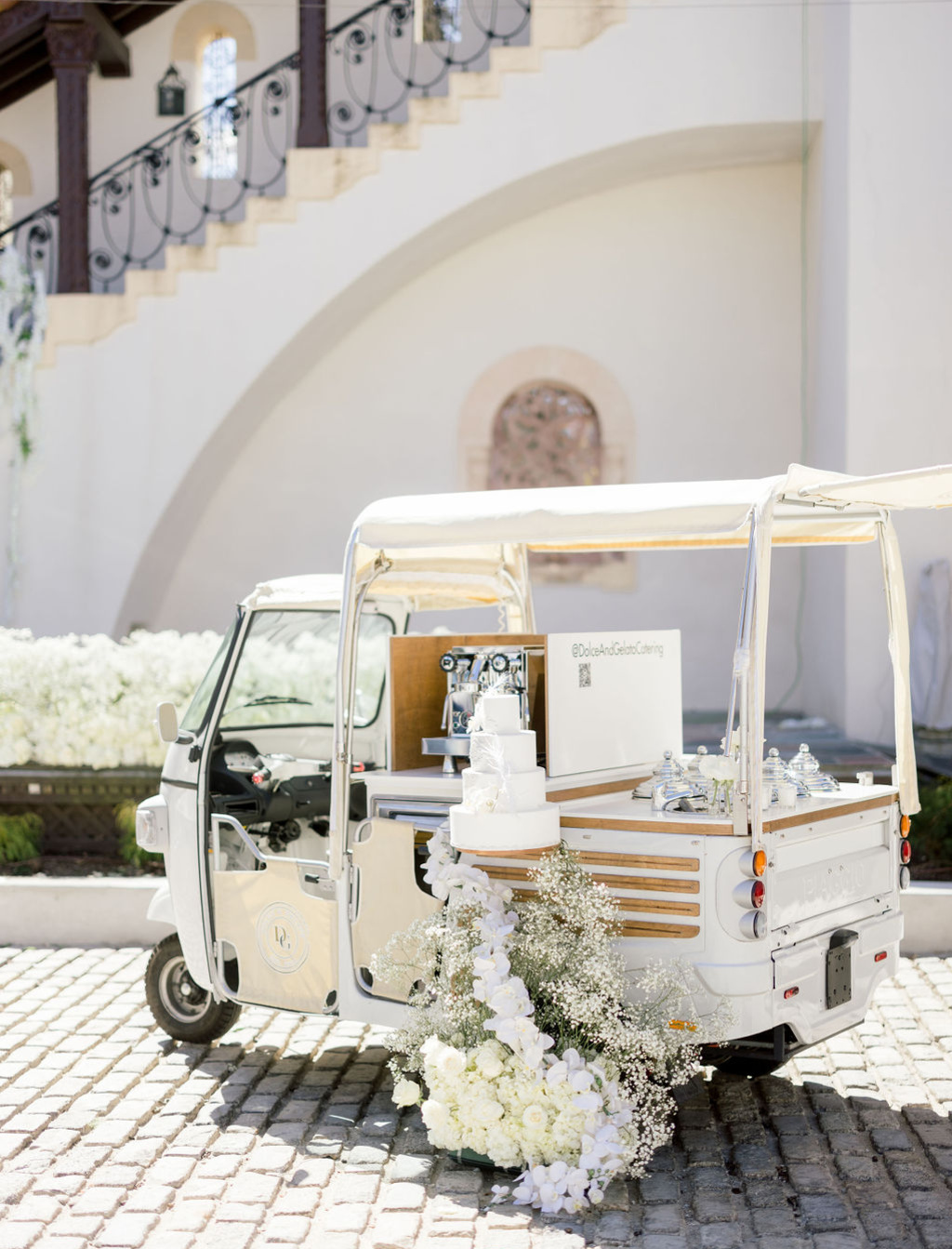 Tuscan Romance Meets Gatsby Styled Shoot