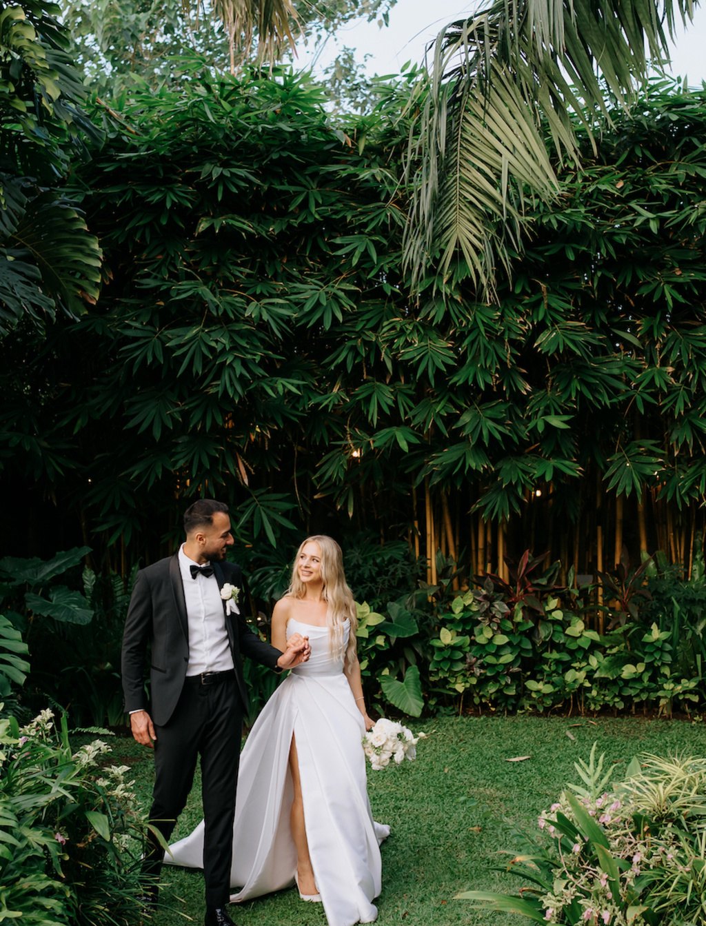 Elegant Wedding Reception Amid Tropical Greenery At Glass House By Tirtha