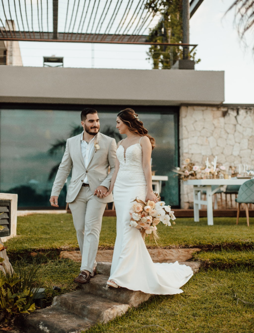 Beautiful Lake House Micro-wedding