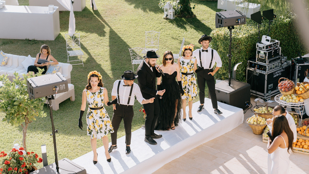 Dolce Vita Themed Weddings Sparkle In Taormina - From Brazil To Sicily A Destination Wedding Dream