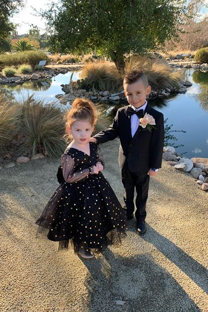 Can Flower Girl Wear Black Dress At The Wedding?