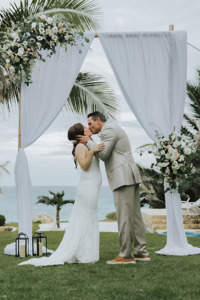 A Blue Ocean Intimate Elopement At Isla Mujeres