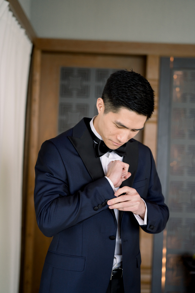 Preparing Yourself For A First Look On Your Wedding Day!