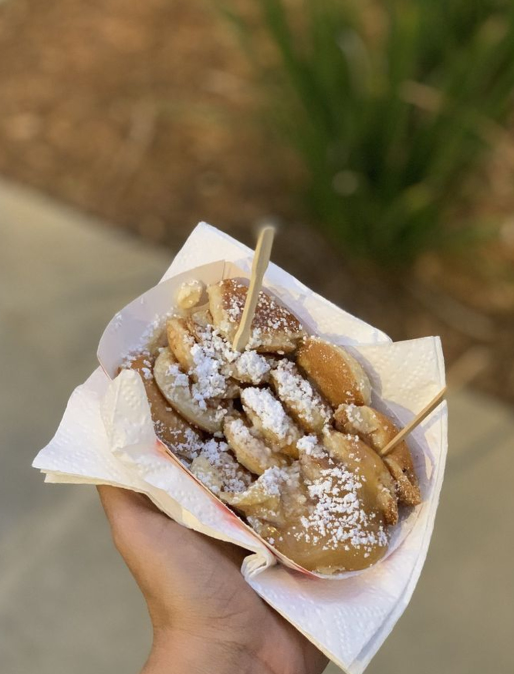 Nontraditional Desserts For Weddings/events