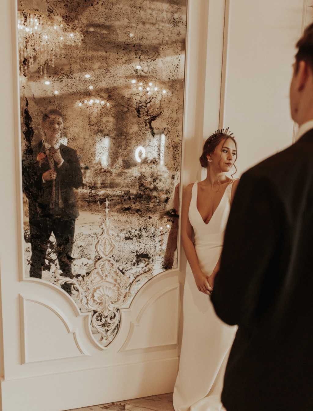 Sleek & Modern Styled Wedding Shoot