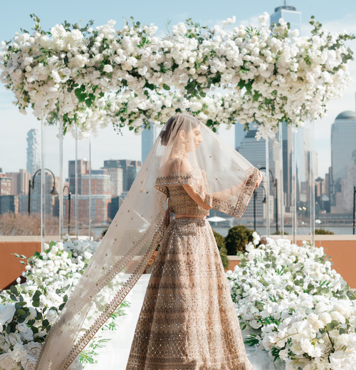 Serenity - The Dream Wedding For A Minimalist Bride