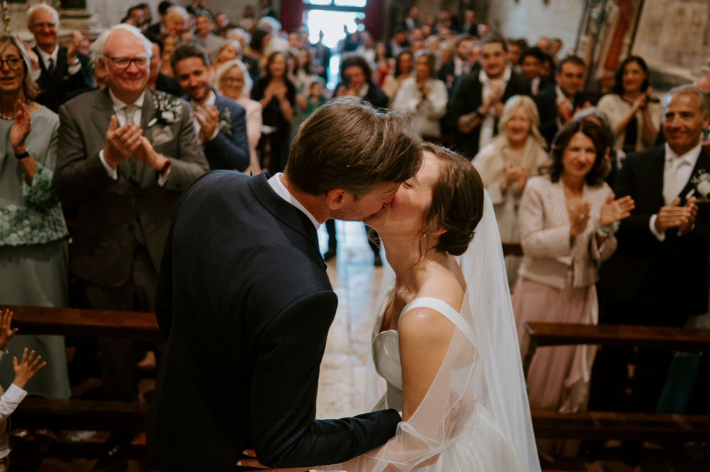 A Destination Wedding In The Hidden Tuscany