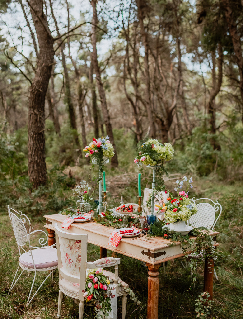 Inspirational Wedding Ideas | You’ll Love This Hidden Forest Wedding