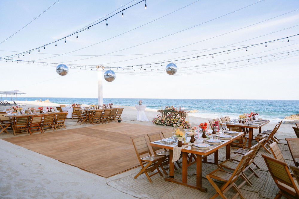 Colourful And Chic Wedding Of Irina And Estevan In Los Cabos, Mexico