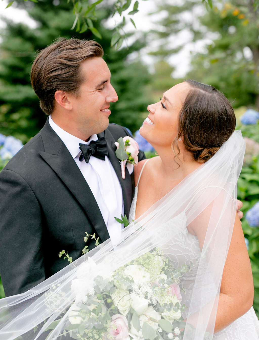 Darling Fall Garden Wedding At Airlie | Caroline & Dylan | Virginia Wedding Photographer