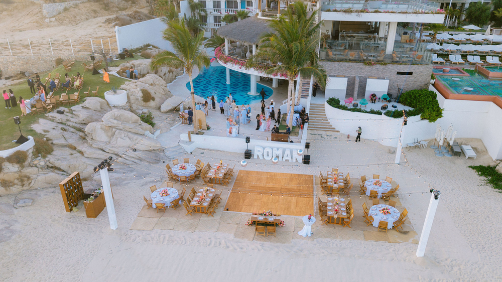 Colourful And Chic Wedding Of Irina And Estevan In Los Cabos, Mexico