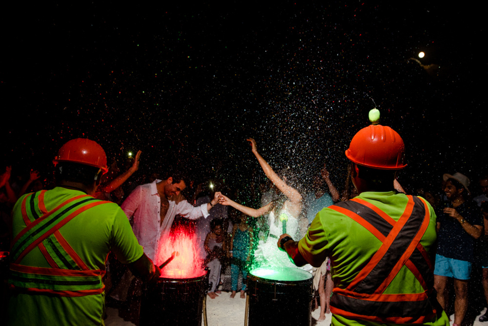 Jewish Couple Delight Us With A Mexican Style Wedding