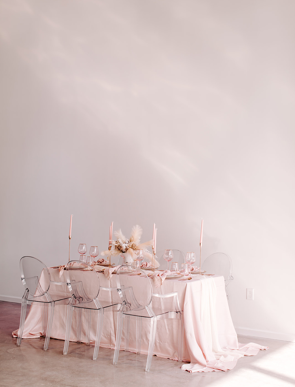 Bold Amour: Pink Wedding Inspiration At Canvas Event Venue