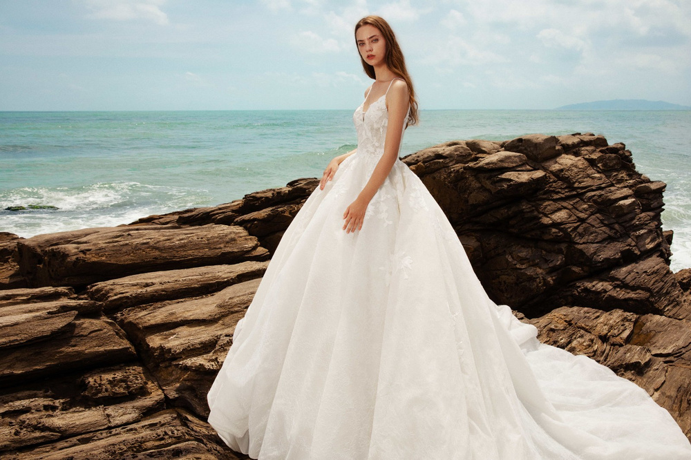 The Trunk Show Of Your Dreams: La Premiere Couture