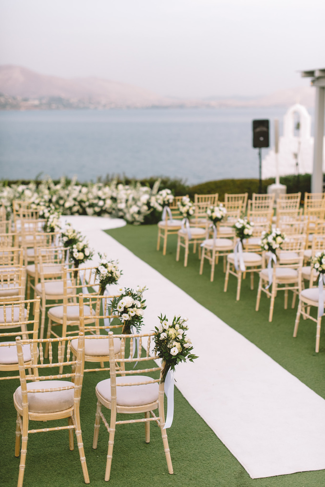 Minimal Elegant Wedding At The Athenian Riviera