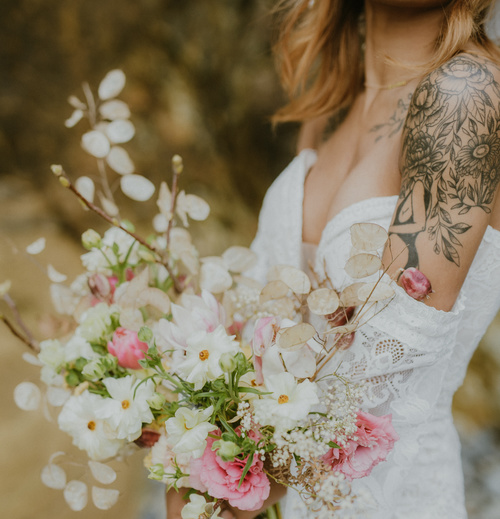 Stylish Oregon Coast Elopement