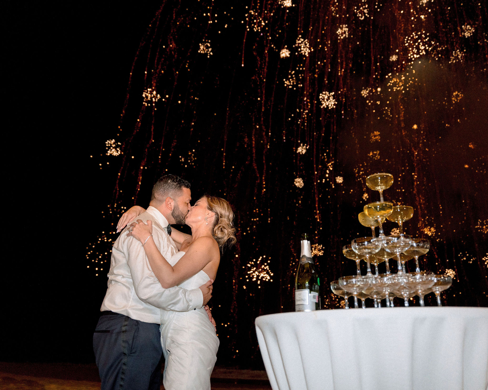 Colourful And Chic Wedding Of Irina And Estevan In Los Cabos, Mexico