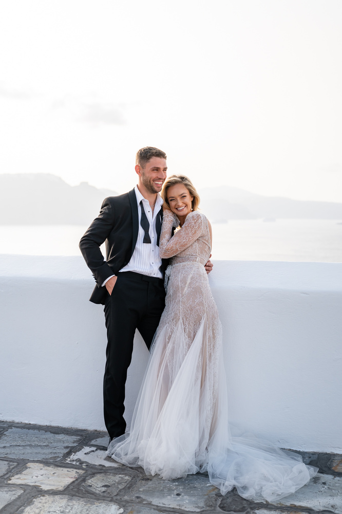 A Luxury 3 Day Santorini Wedding