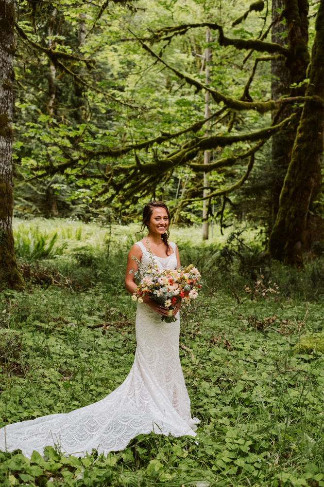 5 Non-white Wedding Dresses You Can Try At Home For The Rebel Bride!