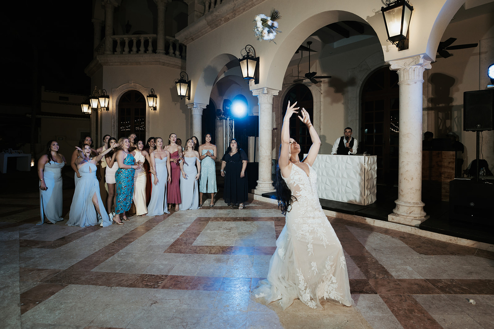Elegant Wedding Of Idan & Dominique At Villa La Joya, Mx